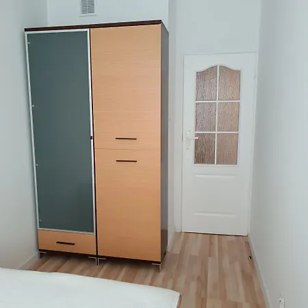 Apartmán Przy Metrze Kabaty *