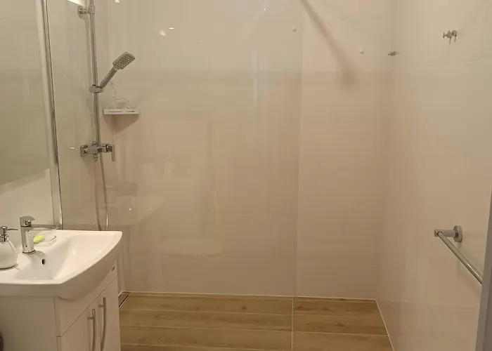 Lejlighed Przy Metrze Kabaty Warszawa