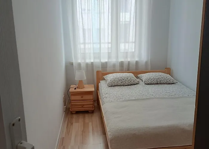 Przy Metrze Kabaty Warszawa